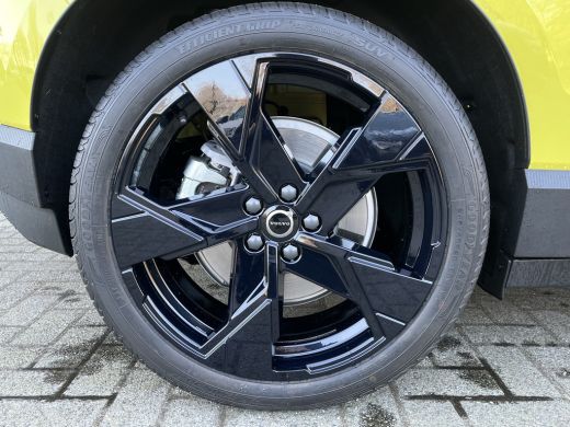 Volvo  EX30 Single Motor Extended Range Plus Black Edition | Black Pakket | Trekhaak | Climate Pack | Keyless | ActivLease financial lease