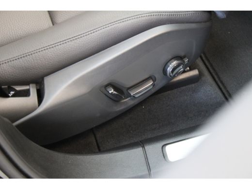Volvo  XC60 Volvo T6 350pk AWD Plus Dark | HK Audio | Getint Glas | Stoel&Stuur Verw. | Adap Cruise Control |... ActivLease financial lease