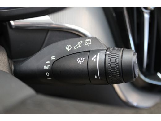 Volvo  XC60 Volvo T6 350pk AWD Plus Dark | HK Audio | Getint Glas | Stoel&Stuur Verw. | Adap Cruise Control |... ActivLease financial lease