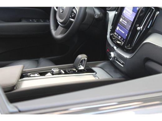 Volvo  XC60 Volvo T6 350pk AWD Plus Dark | HK Audio | Getint Glas | Stoel&Stuur Verw. | Adap Cruise Control |... ActivLease financial lease