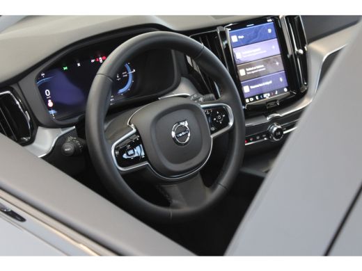 Volvo  XC60 Volvo T6 350pk AWD Plus Dark | HK Audio | Getint Glas | Stoel&Stuur Verw. | Adap Cruise Control |... ActivLease financial lease
