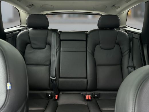 Volvo  XC60 T8 Recharge AWD Inscription | 19" | Panoramadak | Trekhaak | Harman Kardon | Full LED | Adaptieve... ActivLease financial lease