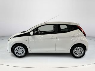 Toyota Aygo 1.0 VVT-i x-play Automaat