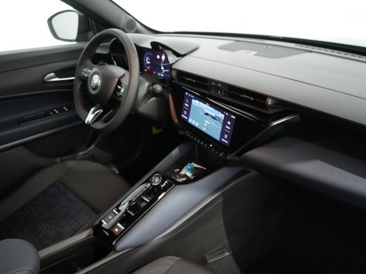Alfa Romeo Junior 1.2 Turbo Hybrid Ibrida | Achteruitrijcamera | Apple Carplay/Android Auto|telefoonintegratie prem... ActivLease financial lease