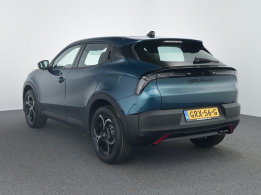 Alfa Romeo Junior 1.2 Turbo Hybrid Ibrida | Achteruitrijcamera | Apple Carplay/Android Auto|telefoonintegratie prem... ActivLease financial lease