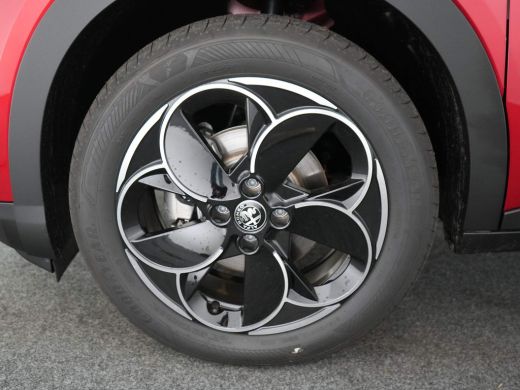 Alfa Romeo Junior Elettrica Speciale 54 kWh | Sabelt sportstoelen | Adaptieve Cruisecontrole | Warmtepomp met voorv... ActivLease financial lease