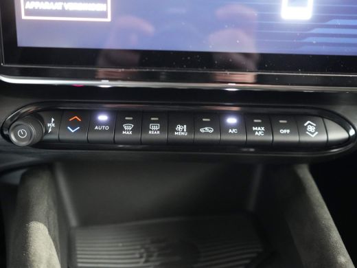 Alfa Romeo Junior Elettrica Speciale 54 kWh | Sabelt sportstoelen | Adaptieve Cruisecontrole | Warmtepomp met voorv... ActivLease financial lease
