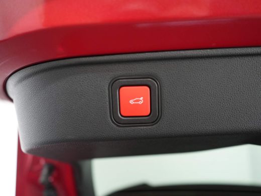 Alfa Romeo Junior Elettrica Speciale 54 kWh | Sabelt sportstoelen | Adaptieve Cruisecontrole | Warmtepomp met voorv... ActivLease financial lease