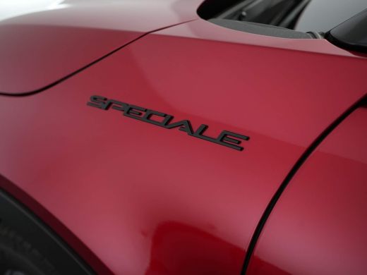 Alfa Romeo Junior Elettrica Speciale 54 kWh | Sabelt sportstoelen | Adaptieve Cruisecontrole | Warmtepomp met voorv... ActivLease financial lease