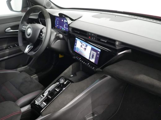 Alfa Romeo Junior Elettrica Speciale 54 kWh | Sabelt sportstoelen | Adaptieve Cruisecontrole | Warmtepomp met voorv... ActivLease financial lease