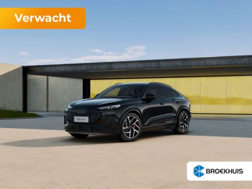 Audi SQ6 Sportback e-tron Audi SQ6 | Adaptive cruise control | Audi sound system | Audi virtual cockpit plus Audi SQ6 Sportback e-tron Audi SQ6 | Adaptive cruise control | Audi sound system | Audi virtual cockpit plus