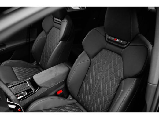 Audi SQ6 SQ6 Bang & olufsen sound system met hoofdsteunspiekers | Panoramadak | Trekhaak | Rood gespoten r... ActivLease financial lease