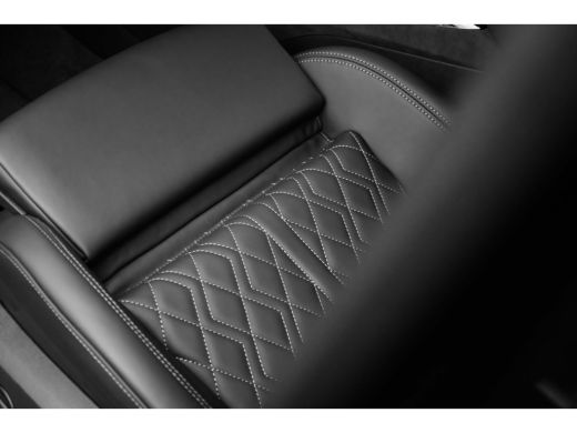 Audi SQ6 SQ6 Bang & olufsen sound system met hoofdsteunspiekers | Panoramadak | Trekhaak | Rood gespoten r... ActivLease financial lease