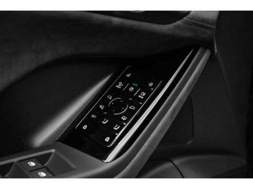 Audi SQ6 SQ6 Bang & olufsen sound system met hoofdsteunspiekers | Panoramadak | Trekhaak | Rood gespoten r... ActivLease financial lease