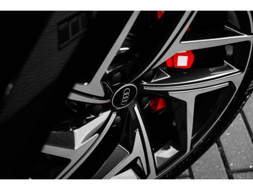 Audi SQ6 SQ6 Bang & olufsen sound system met hoofdsteunspiekers | Panoramadak | Trekhaak | Rood gespoten r... ActivLease financial lease