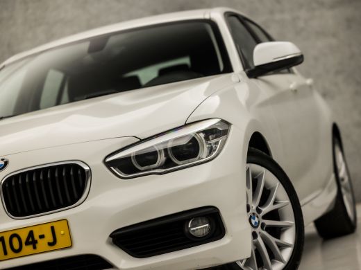 BMW 1-serie 118d High Executive 150Pk Automaat (NAVIGATIE, DIGITAL COCKPIT, STOELVERWARMING, LEDEREN SPORTSTO... ActivLease financial lease