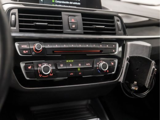 BMW 1-serie 118d High Executive 150Pk Automaat (NAVIGATIE, DIGITAL COCKPIT, STOELVERWARMING, LEDEREN SPORTSTO... ActivLease financial lease