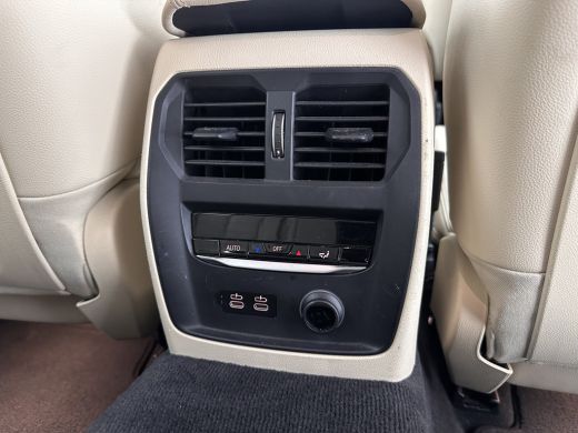 BMW 3 Serie Touring 330i High Executive Edition Sport-Pack Aut. *VERNASCA-FULL-LEATHER | DIGI-COCKPIT | FULL-... ActivLease financial lease