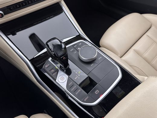 BMW 3 Serie Touring 330i High Executive Edition Sport-Pack Aut. *VERNASCA-FULL-LEATHER | DIGI-COCKPIT | FULL-... ActivLease financial lease