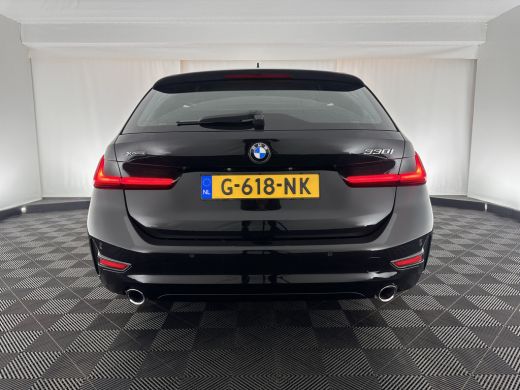 BMW 3 Serie Touring 330i High Executive Edition Sport-Pack Aut. *VERNASCA-FULL-LEATHER | DIGI-COCKPIT | FULL-... ActivLease financial lease