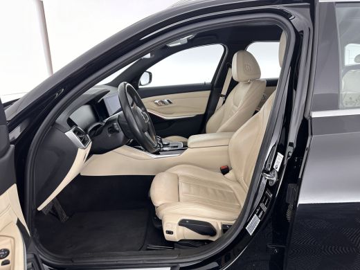 BMW 3 Serie Touring 330i High Executive Edition Sport-Pack Aut. *VERNASCA-FULL-LEATHER | DIGI-COCKPIT | FULL-... ActivLease financial lease