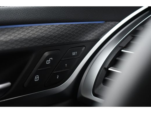 BMW X3 xDrive30e M-Sport Pano Trekh El-zetels HUD 360 Laser Adp-demping ActivLease financial lease