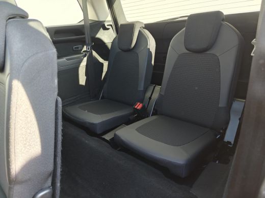 Citroën Grand C4 Spacetourer Citroen 1.2 PureTech Shine | 2 stoelen op derde rij | Achteruitrijcamera | Airco (automatisch) ActivLease financial lease