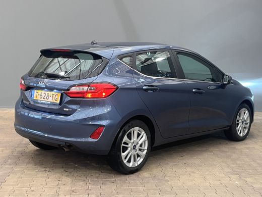 Ford Fiesta Ford 1.0 EcoBoost Hybrid Titanium Stoelverwarming | Stuurverwarming | Parkeersensoren | 16'' LMV ... ActivLease financial lease