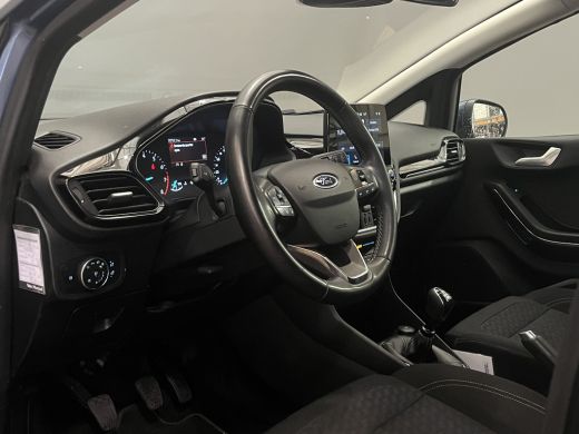 Ford Fiesta Ford 1.0 EcoBoost Hybrid Titanium Stoelverwarming | Stuurverwarming | Parkeersensoren | 16'' LMV ... ActivLease financial lease