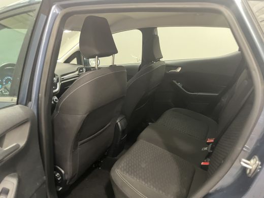Ford Fiesta Ford 1.0 EcoBoost Hybrid Titanium Stoelverwarming | Stuurverwarming | Parkeersensoren | 16'' LMV ... ActivLease financial lease