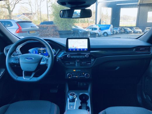 Ford Kuga Ford 2.5 PHEV ST-Line Apple Carplay | Standkachel | Trekhaak | 18'' | DAB ActivLease financial lease