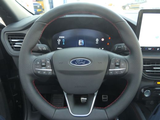Ford Kuga Ford 2.5 PHEV ST-Line X | Panoramadak | Winterpack | 19 Inch | LED | B&O | Elektrische AGR Stoele... ActivLease financial lease
