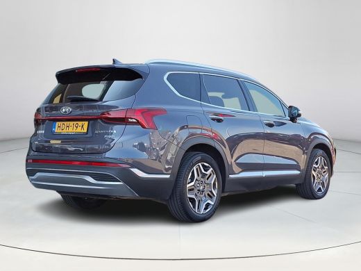 Hyundai Santa Fe 1.6 T-GDI PHEV Premium Sky 7p. | 360 Graden camera | Apple Carplay | Stoelverwarming/verkoeling |... ActivLease financial lease