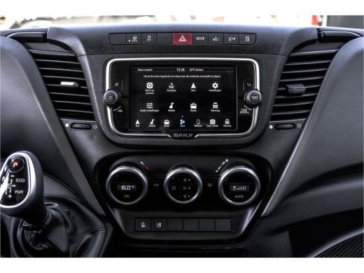 Iveco Daily 40C18 | Bakwagen met laadklep | 180PK | Automaat | Fabrieksgarantie | Navi | Camera | Climate | C... ActivLease financial lease