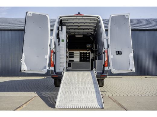 Mercedes Sprinter 311 CDI L3H2 | CarPlay | Climate | Mbux | Camera | Inrichting | Omvormer | Oprijplaat | Euro 6 ActivLease financial lease