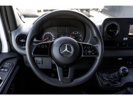 Mercedes Sprinter 311 CDI L3H2 | CarPlay | Climate | Mbux | Camera | Inrichting | Omvormer | Oprijplaat | Euro 6 ActivLease financial lease