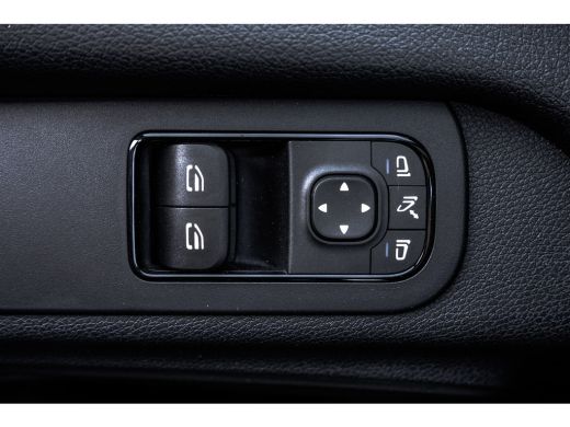 Mercedes Sprinter 311 CDI L3H2 | CarPlay | Climate | Mbux | Camera | Inrichting | Omvormer | Oprijplaat | Euro 6 ActivLease financial lease