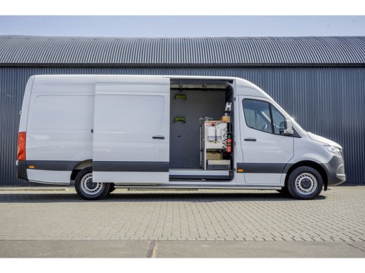 Mercedes Sprinter 311 CDI L3H2 | CarPlay | Climate | Mbux | Camera | Inrichting | Omvormer | Oprijplaat | Euro 6 ActivLease financial lease