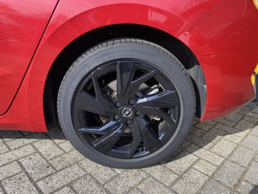 Opel Astra Opel 1.6 180PK PLUG-IN HYBRID ULTIMATE |DEMO-DEAL| NAVIGATIE| CAMERA| ADAPTIEVE CRUISE CONTROL| I... ActivLease financial lease