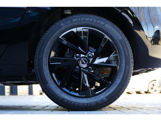 Opel Corsa / NAVI / LED / AIRCO / PDC / 16"LMV / CAMERA / BLUETOOTH / CRUISECONTROL / 1E EIGENAAR / DIRECT L... ActivLease financial lease