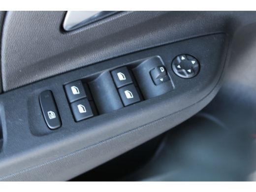 Opel Corsa 1.2 Level 3 Elegance | 100 pk | LED | Half leder | Apple Carplay | 1e eigenaar | ActivLease financial lease