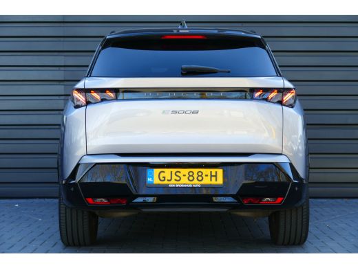 Peugeot E-5008 EV 210PK 73KWH GT AUTOMAAT / NAVI / CLIMA / PDC / 19"LMV / CAMERA / KEYLESS / FULL-LED / BLUETOOT... ActivLease financial lease