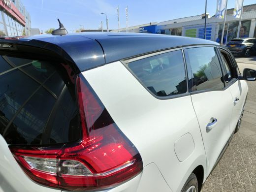 Renault Grand Scénic 1.3 TCe 140pk /Automaat/7-persoons/Camera/Pearl white/Carplay ActivLease financial lease