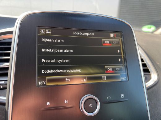 Renault Grand Scénic 1.3 TCe 140pk /Automaat/7-persoons/Camera/Pearl white/Carplay ActivLease financial lease