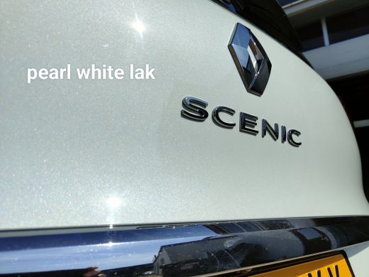 Renault Grand Scénic 1.3 TCe 140pk /Automaat/7-persoons/Camera/Pearl white/Carplay ActivLease financial lease