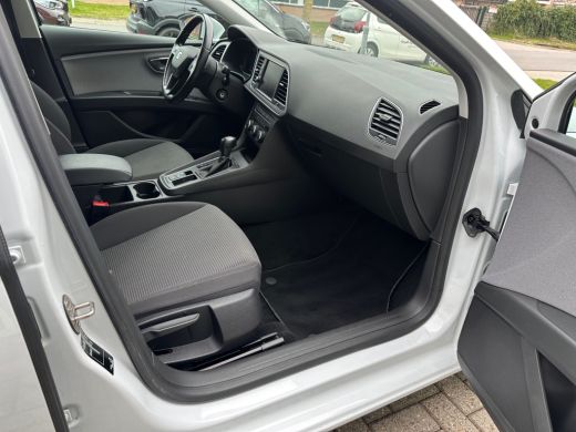 Seat León ST 1.5 TSI Xcellence Business Intense Adaptieve Cruise ActivLease financial lease