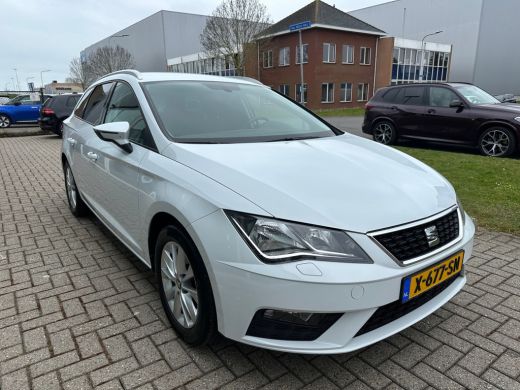 Seat León ST 1.5 TSI Xcellence Business Intense Adaptieve Cruise ActivLease financial lease