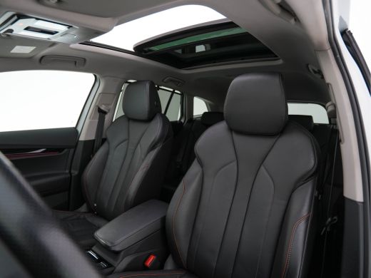 Skoda Enyaq iV 80 [ 3-Fase ] (INCL-BTW) *PANO | FULL-LEATHER | ADAPT.CRUISE | HEAD-UP | MEMORY-PACK | FULL-LED |... ActivLease financial lease