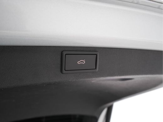 Skoda Enyaq iV 80 [ 3-Fase ] (INCL-BTW) *PANO | FULL-LEATHER | ADAPT.CRUISE | HEAD-UP | MEMORY-PACK | FULL-LED |... ActivLease financial lease