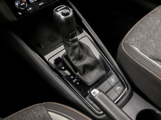 Skoda Scala 1.0 TSI Sportline Automaat (DIGITAL COCKPIT, APPLE CARPLAY, GROOT NAVI, CLIMATE, STOELVERWARMING,... ActivLease financial lease